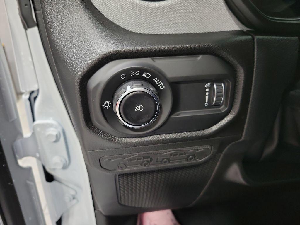 new 2026 Jeep Wrangler car, priced at $48,072