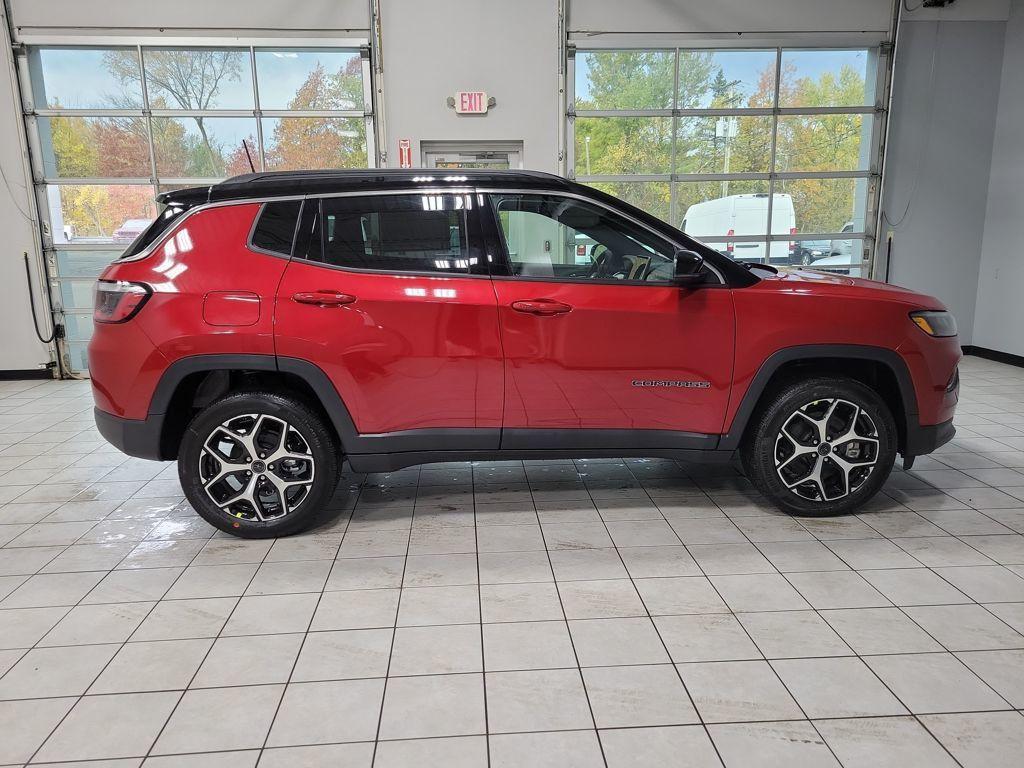 new 2026 Jeep Compass car, priced at $33,385