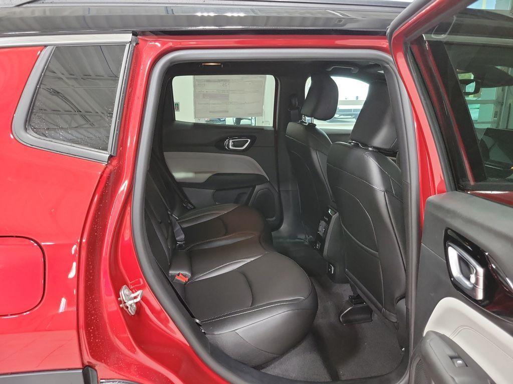 new 2026 Jeep Compass car, priced at $33,385