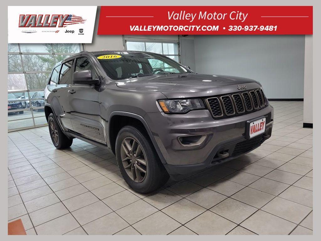 used 2016 Jeep Grand Cherokee car, priced at $13,497