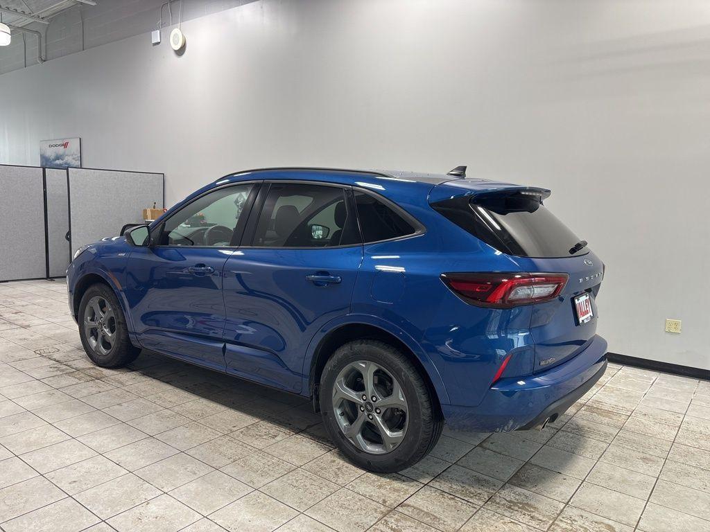 used 2023 Ford Escape car, priced at $21,999