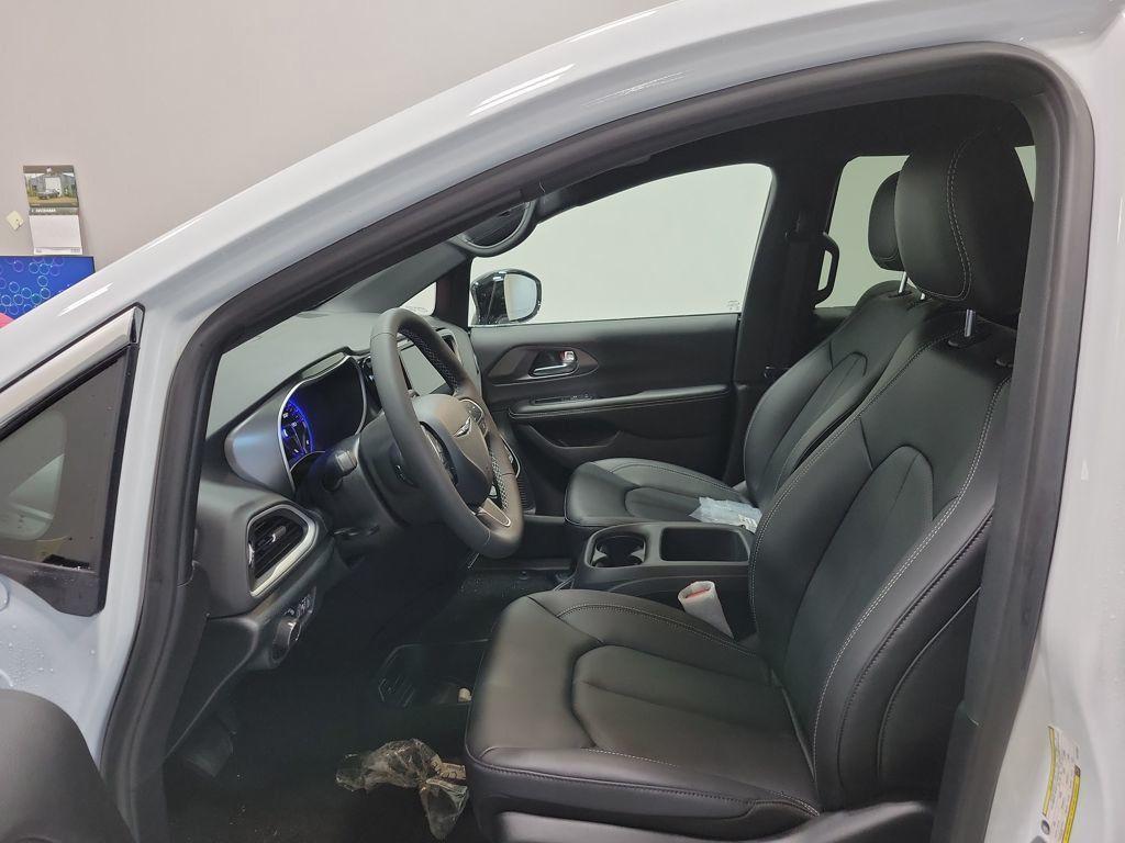 new 2026 Chrysler Voyager car, priced at $40,365