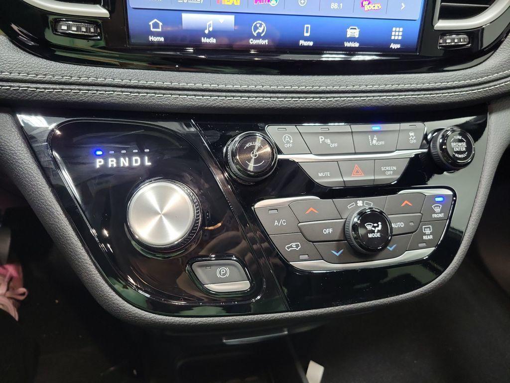 new 2026 Chrysler Pacifica car, priced at $47,305