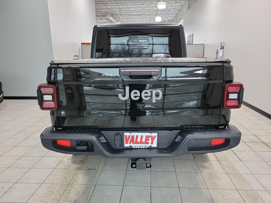 used 2021 Jeep Gladiator car, priced at $29,999