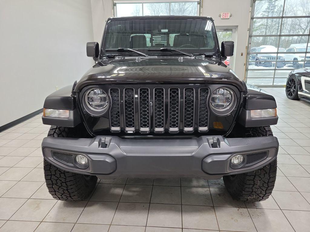used 2021 Jeep Gladiator car, priced at $29,999