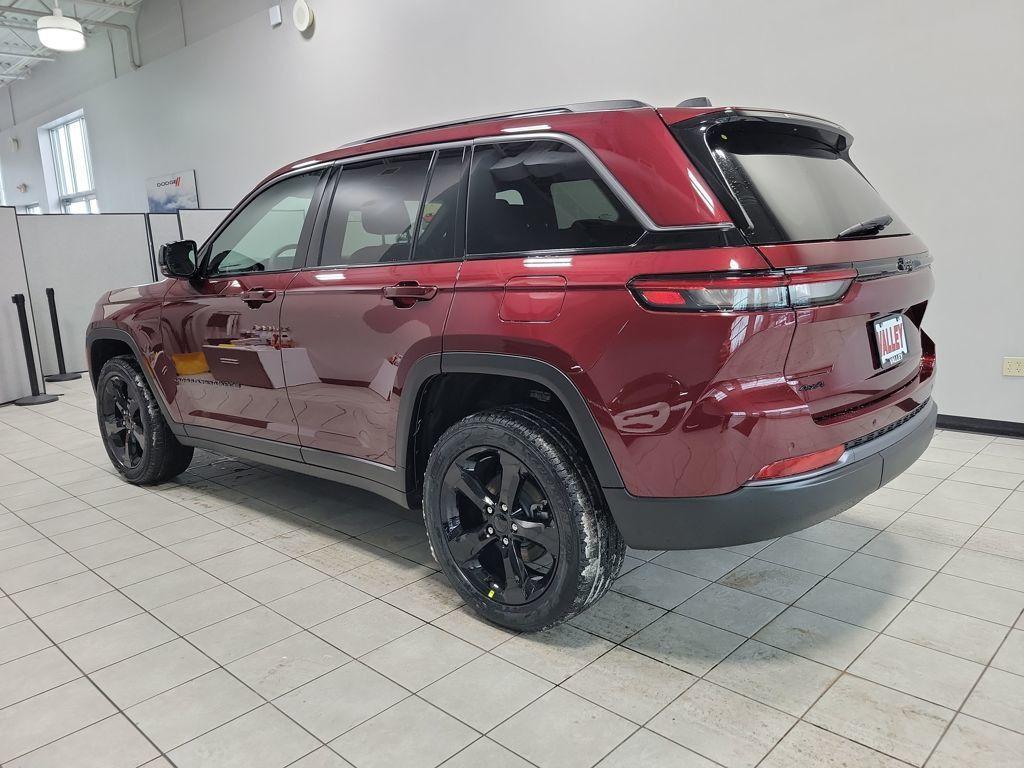 new 2026 Jeep Grand Cherokee car, priced at $50,210