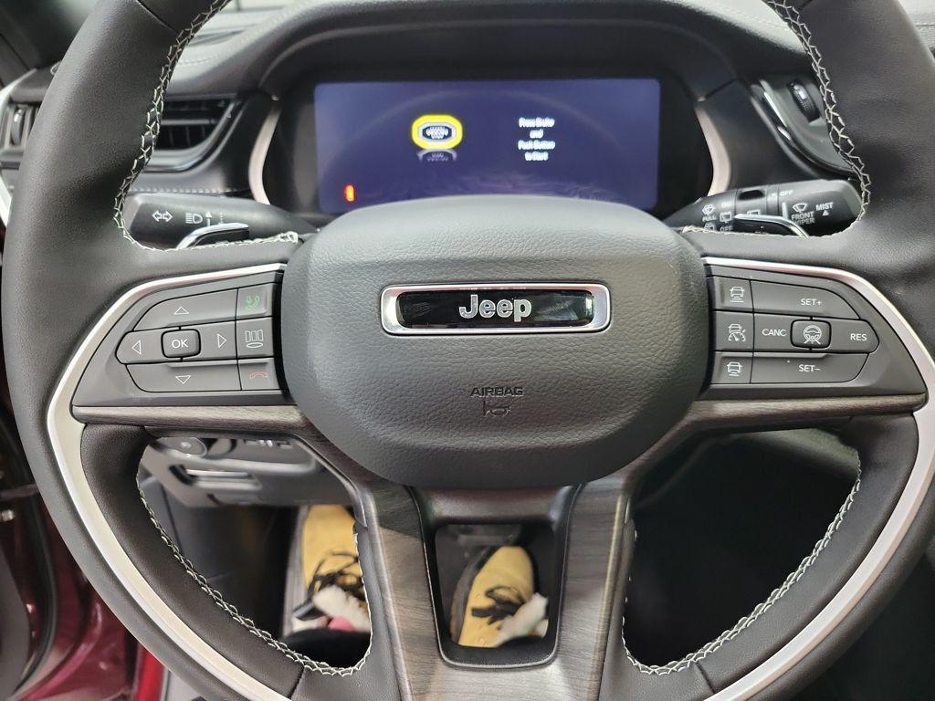 new 2026 Jeep Grand Cherokee car, priced at $50,210