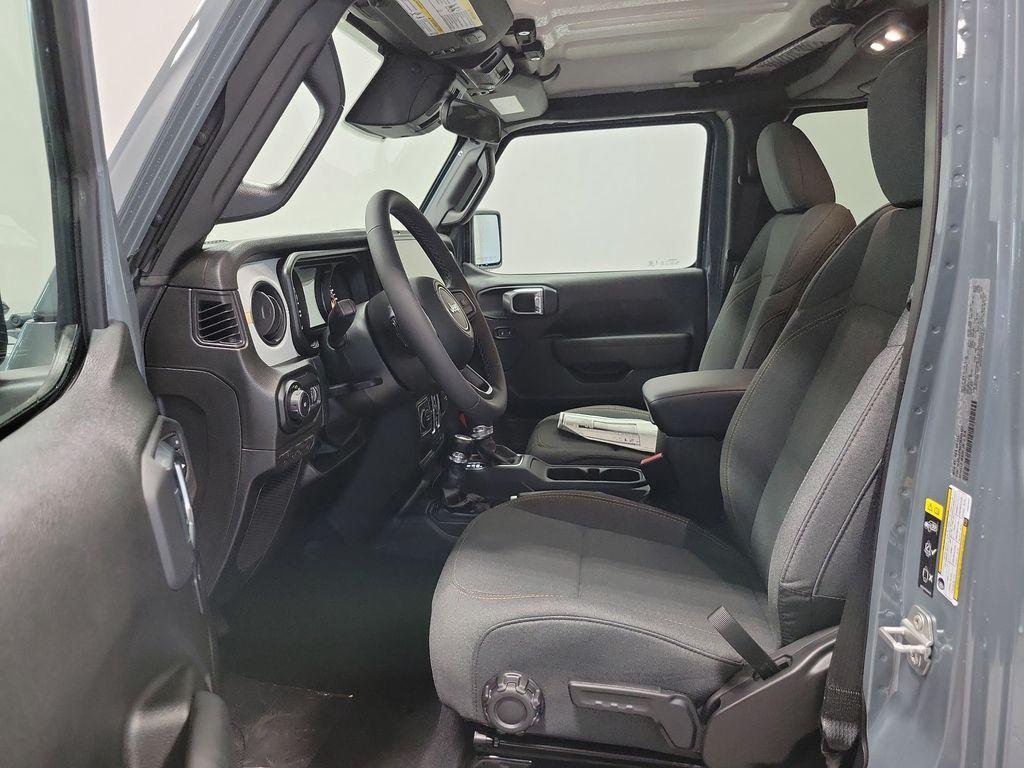 new 2026 Jeep Wrangler car, priced at $47,541