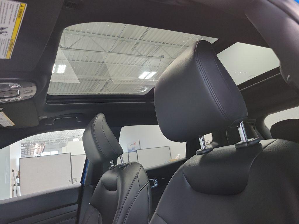 new 2026 Jeep Compass car, priced at $38,045