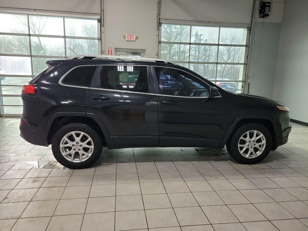 used 2016 Jeep Cherokee car, priced at $9,877