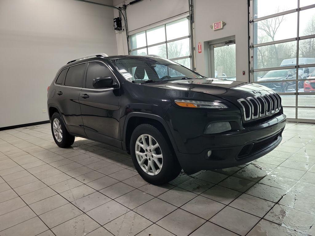 used 2016 Jeep Cherokee car, priced at $9,877