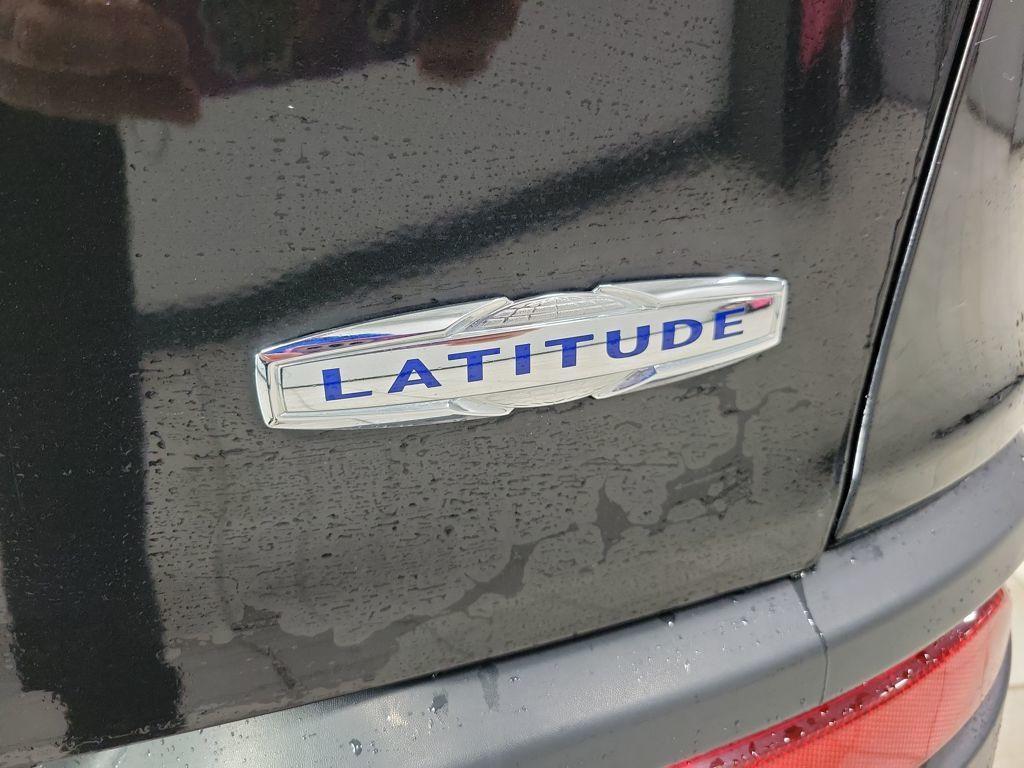 used 2016 Jeep Cherokee car, priced at $9,877