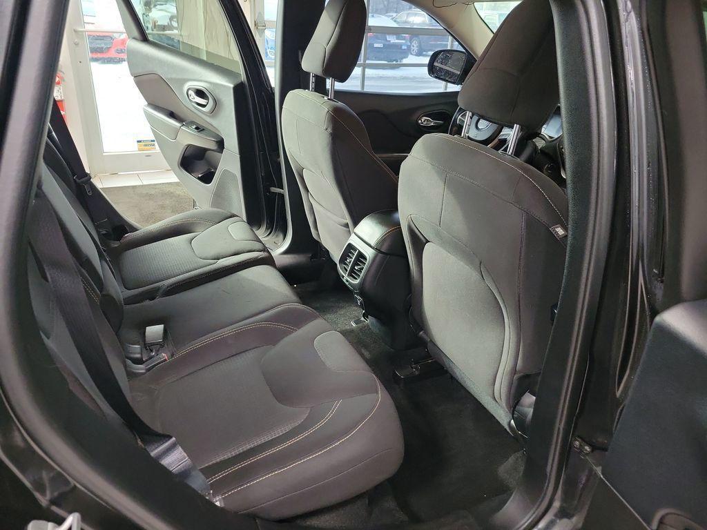 used 2016 Jeep Cherokee car, priced at $9,877
