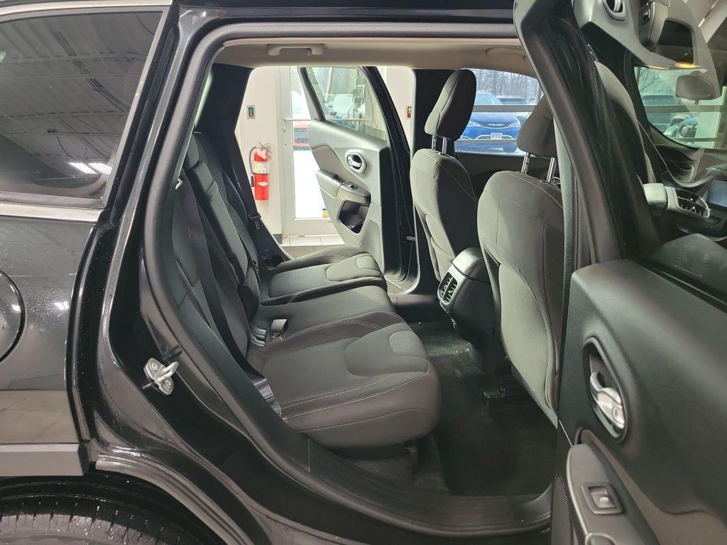 used 2016 Jeep Cherokee car, priced at $9,877