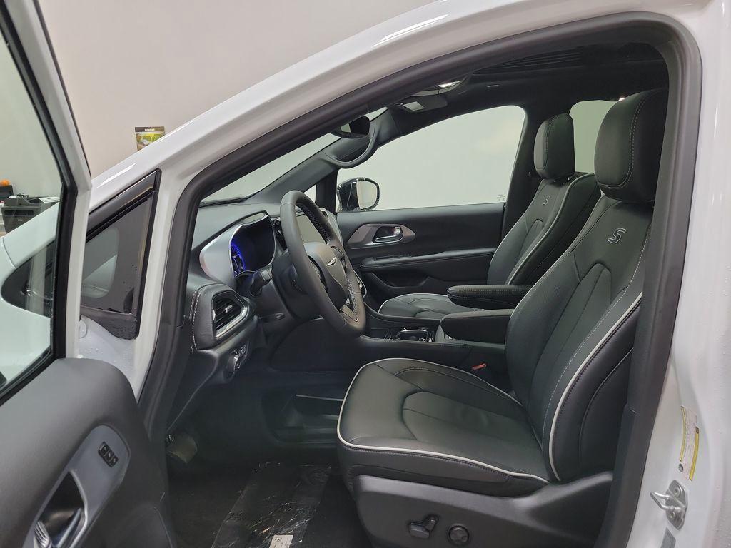 new 2026 Chrysler Pacifica car, priced at $53,535