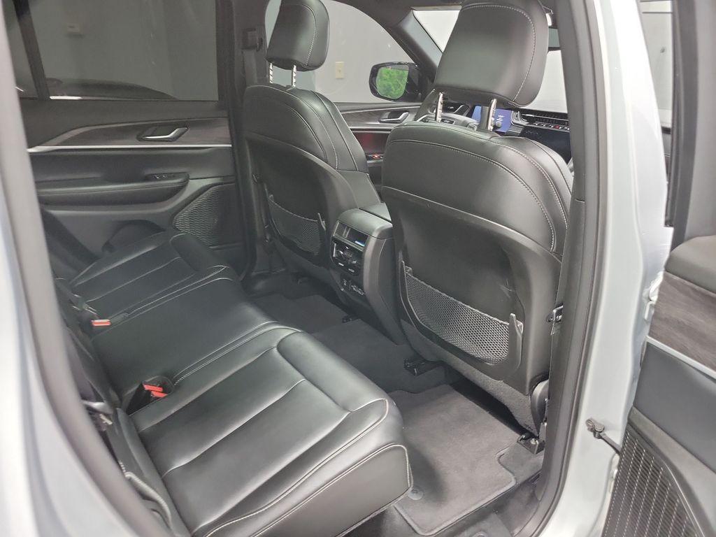 used 2024 Jeep Grand Cherokee car, priced at $31,500