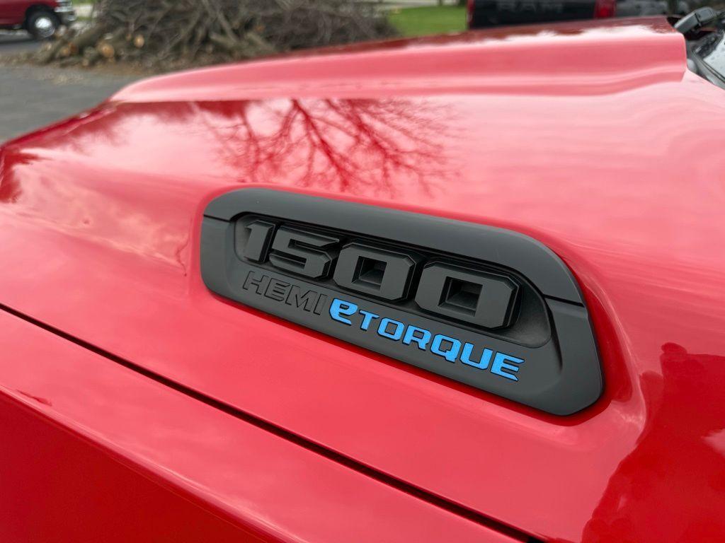 used 2021 Ram 1500 car, priced at $34,000
