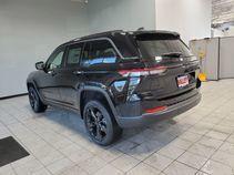 new 2026 Jeep Grand Cherokee car, priced at $46,194