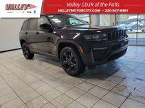 new 2026 Jeep Grand Cherokee car, priced at $46,194