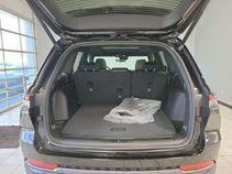 new 2026 Jeep Grand Cherokee car, priced at $46,194