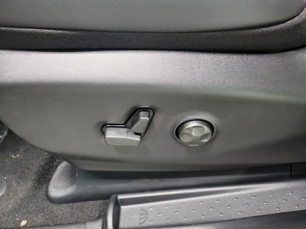 new 2026 Chrysler Pacifica car, priced at $47,305