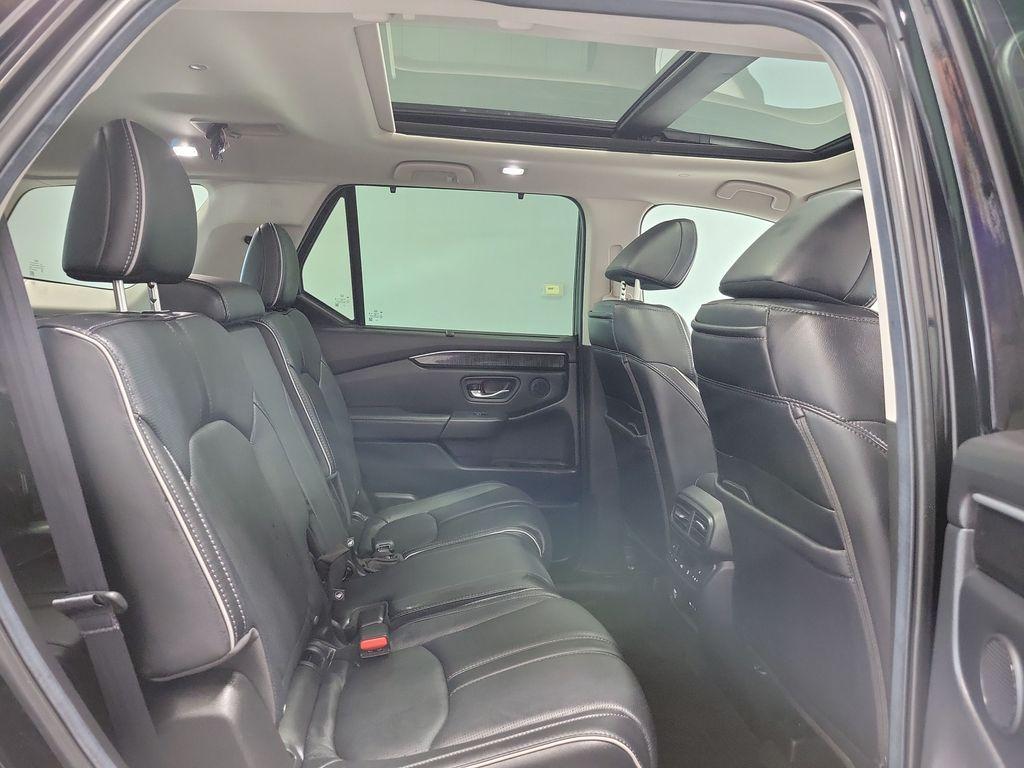 used 2025 Honda Pilot car, priced at $49,405