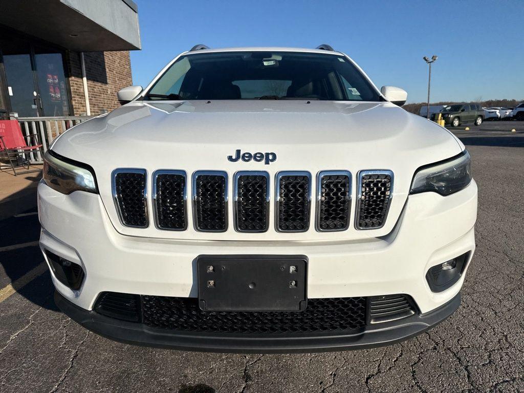 used 2019 Jeep Cherokee car