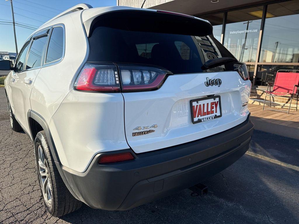 used 2019 Jeep Cherokee car