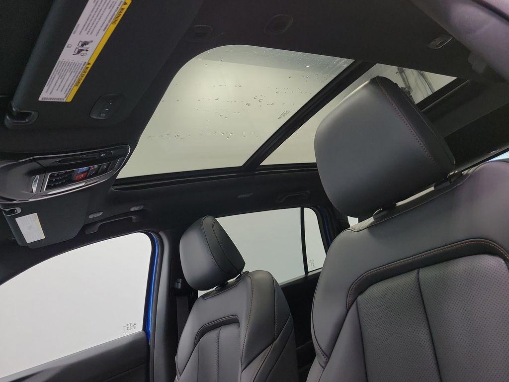 new 2026 Jeep Cherokee car, priced at $39,415