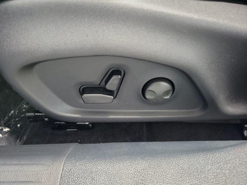 new 2026 Jeep Compass car, priced at $35,221