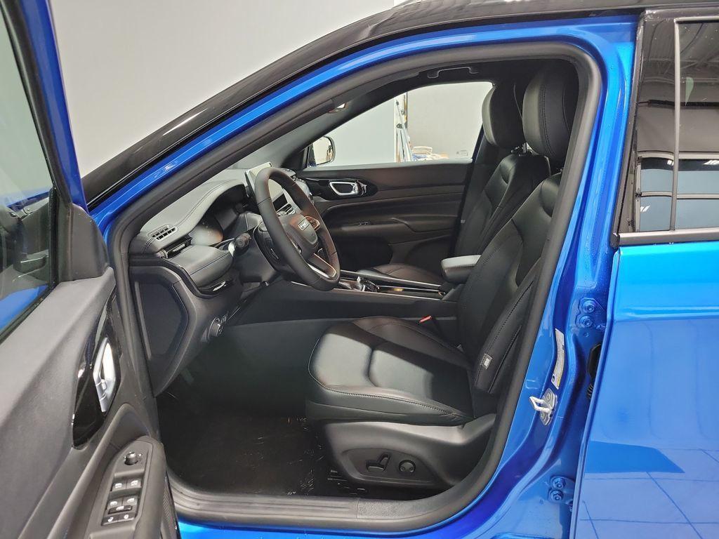 new 2026 Jeep Compass car, priced at $35,221