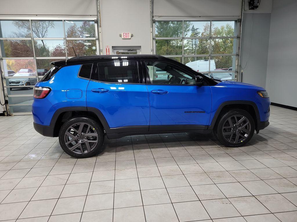 new 2026 Jeep Compass car, priced at $35,221