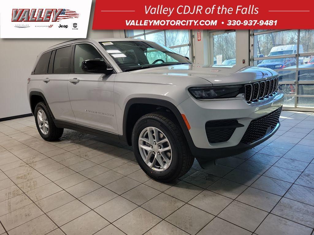 new 2026 Jeep Grand Cherokee car, priced at $40,414