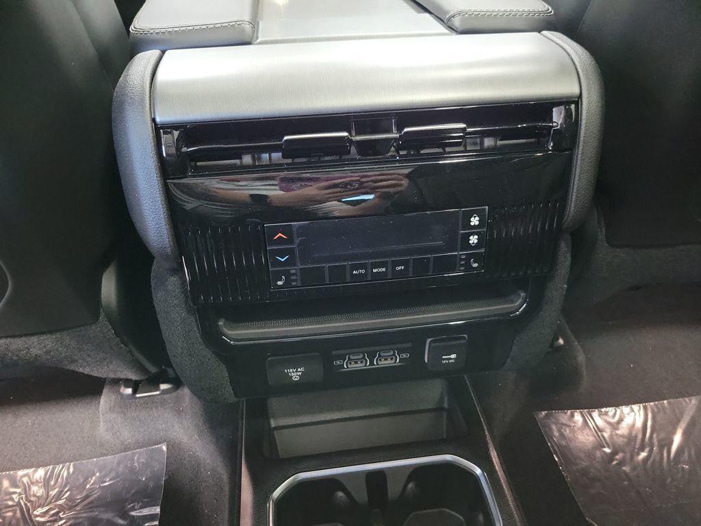 new 2026 Jeep Grand Wagoneer car, priced at $79,991