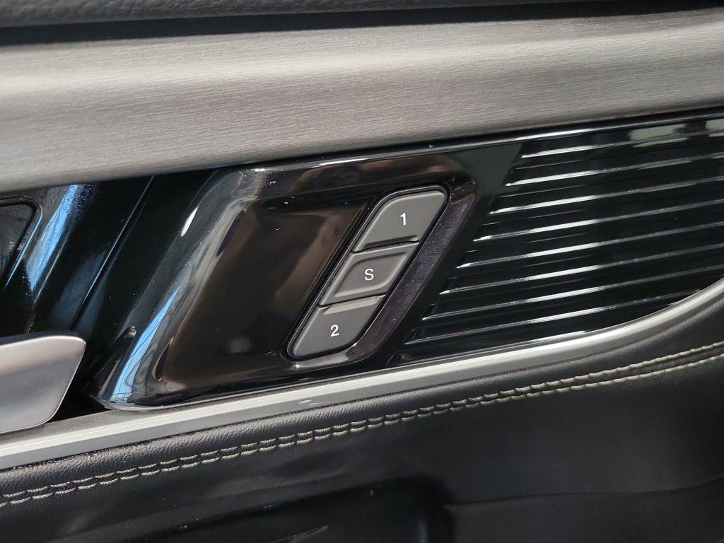 new 2026 Jeep Grand Wagoneer car, priced at $79,991