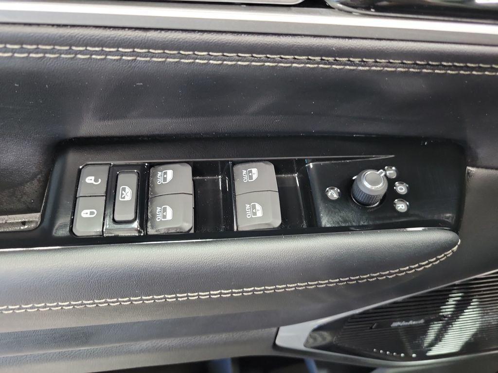 new 2026 Jeep Grand Wagoneer car, priced at $79,991