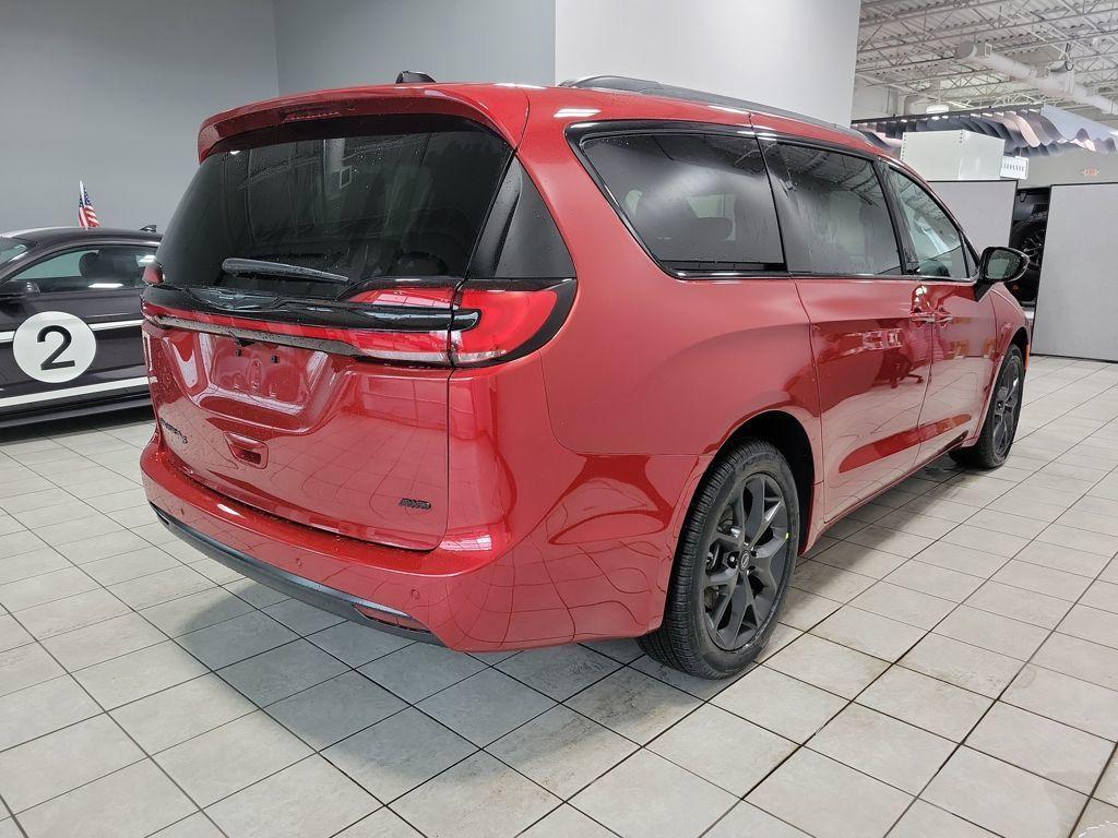 new 2026 Chrysler Pacifica car, priced at $47,800