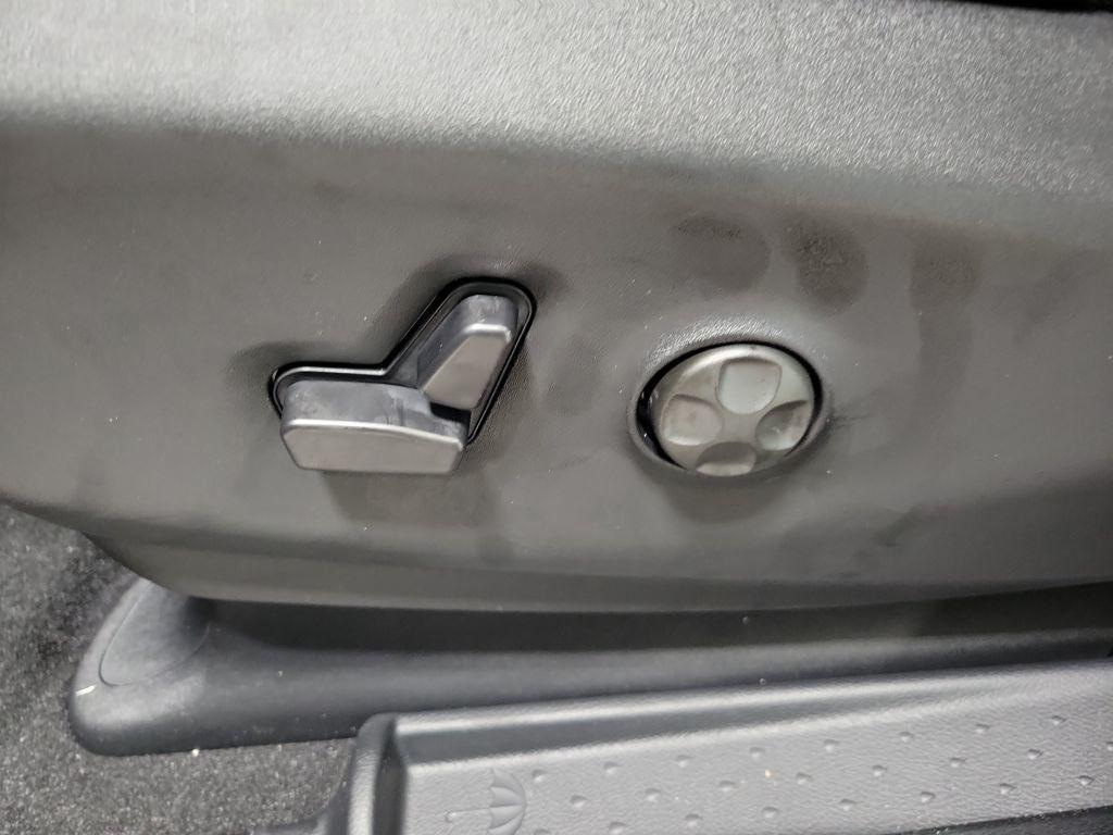 new 2026 Chrysler Pacifica car, priced at $47,800