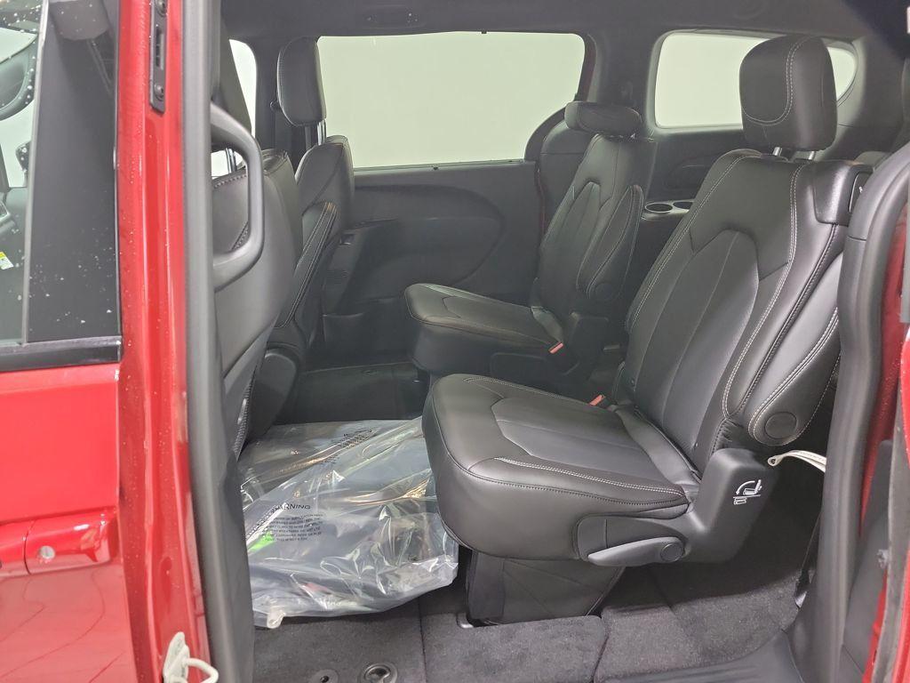 new 2026 Chrysler Pacifica car, priced at $47,800