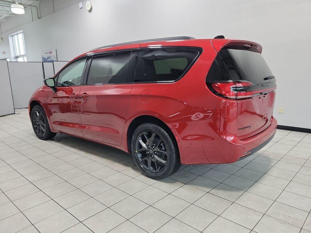 new 2026 Chrysler Pacifica car, priced at $47,800