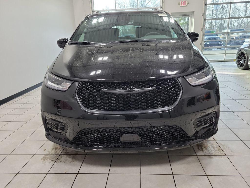 new 2026 Chrysler Pacifica car, priced at $47,305