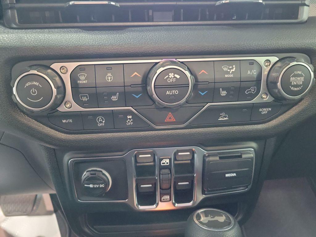 new 2026 Jeep Wrangler car, priced at $49,032
