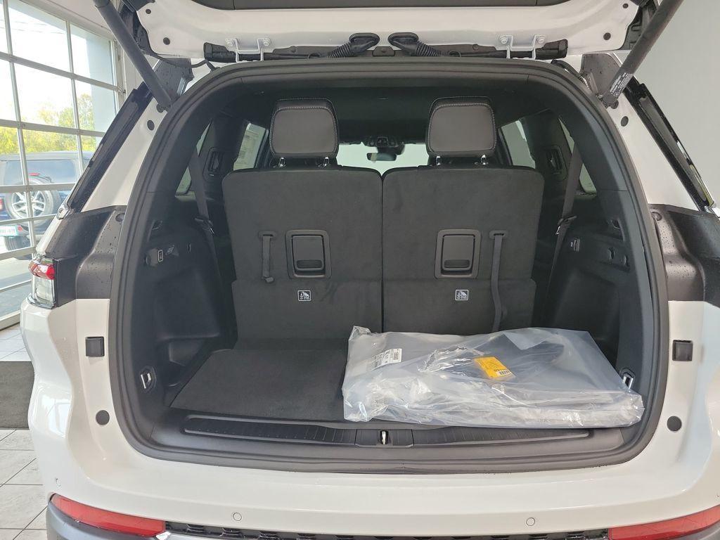 new 2025 Jeep Grand Cherokee L car, priced at $44,791