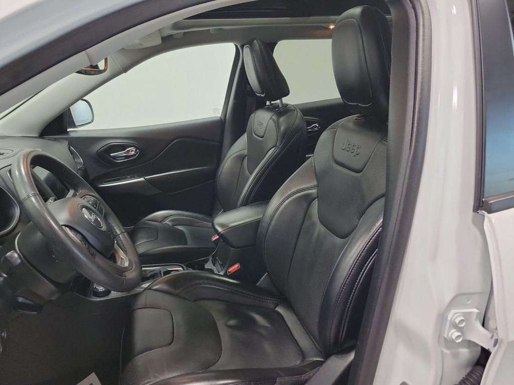 used 2022 Jeep Cherokee car, priced at $19,877