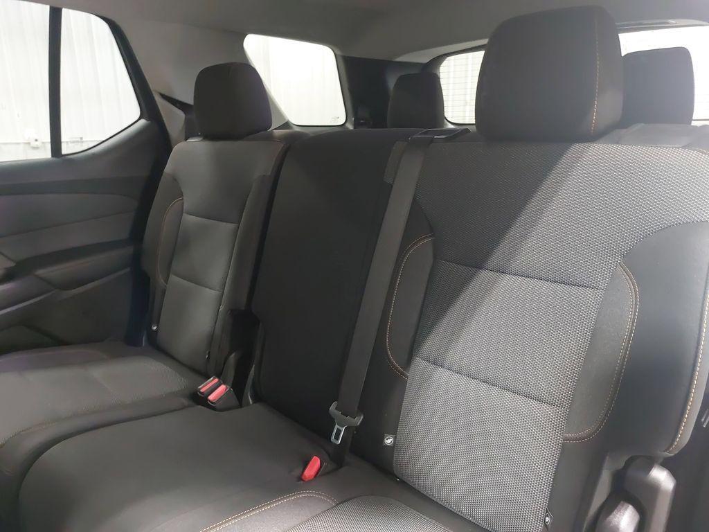 used 2021 Chevrolet Traverse car, priced at $19,781