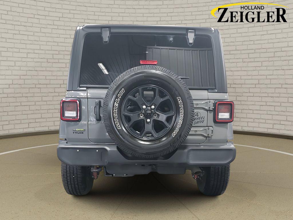 used 2022 Jeep Wrangler car, priced at $27,208