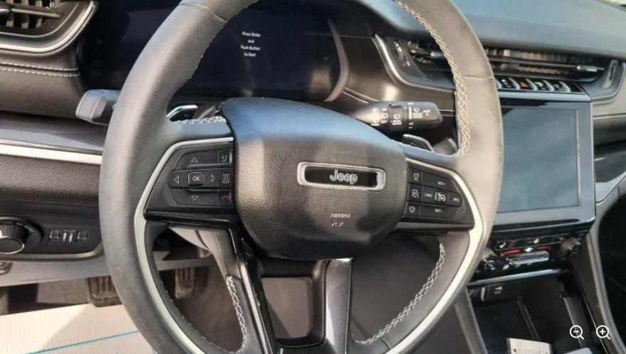 used 2023 Jeep Grand Cherokee car, priced at $27,760