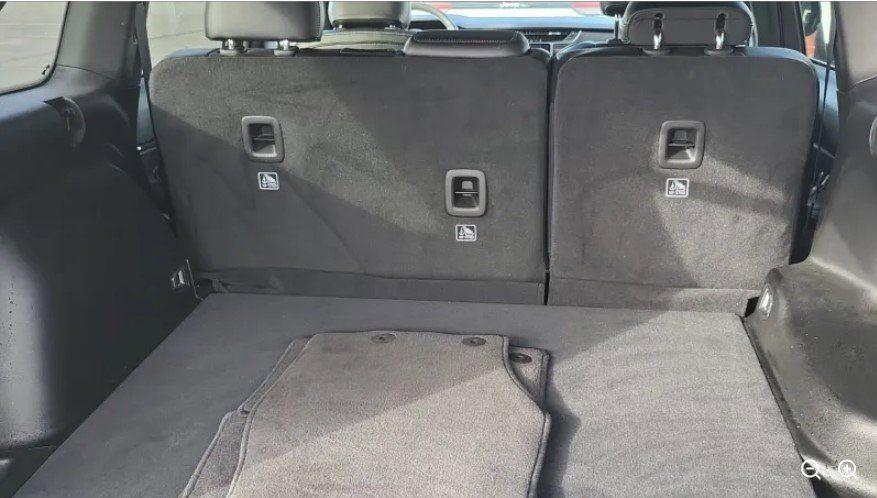 used 2023 Jeep Grand Cherokee car, priced at $27,760