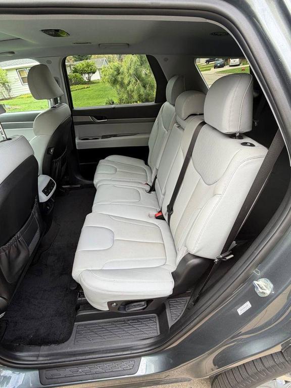 used 2022 Hyundai Palisade car, priced at $27,804