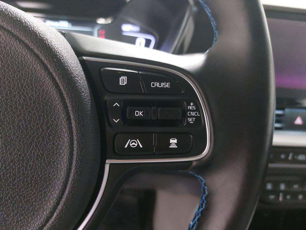 used 2022 Kia Niro Plug-In Hybrid car, priced at $21,732